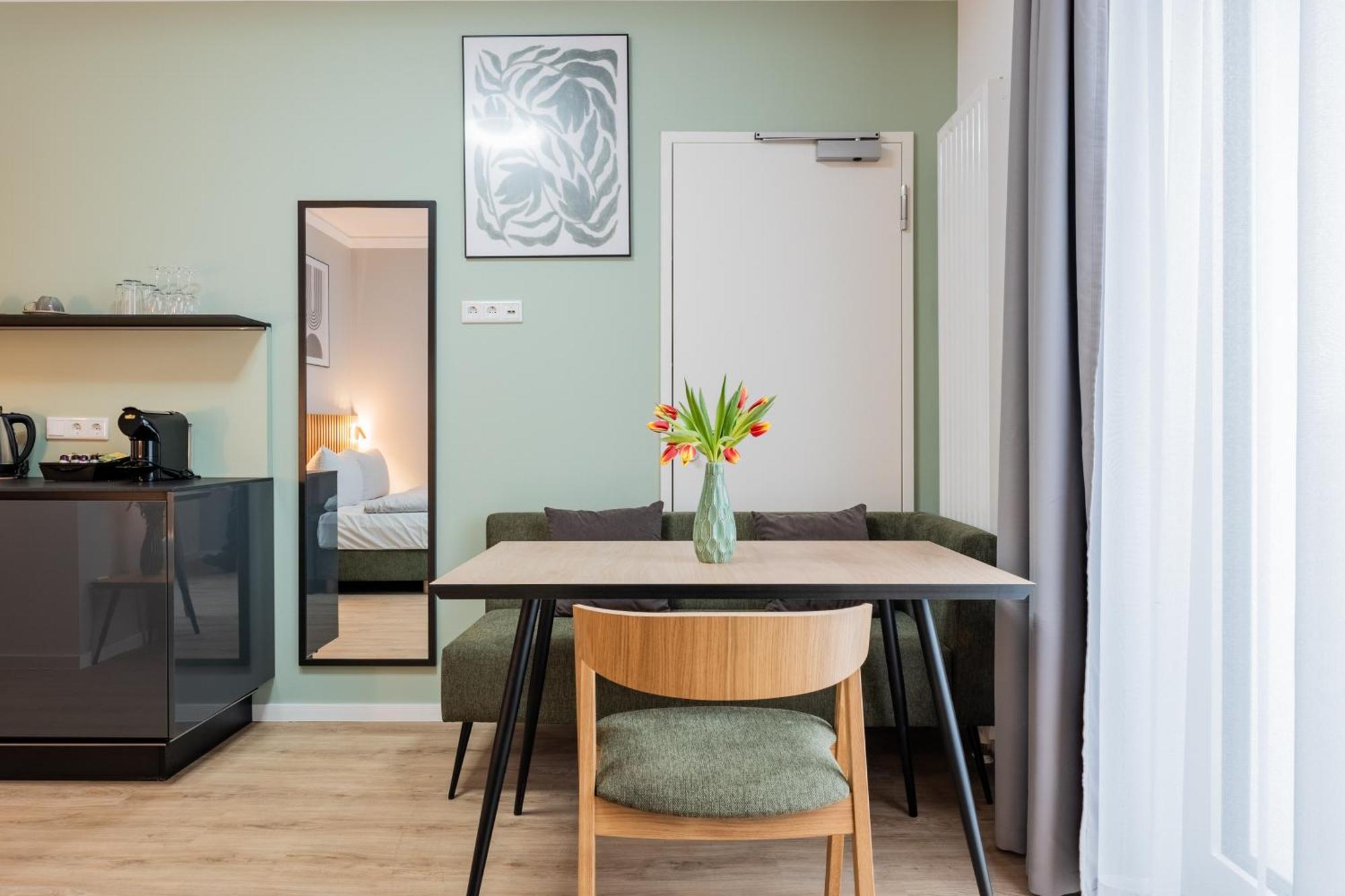 Nena Apartments Berlin Adlershof ภายนอก รูปภาพ